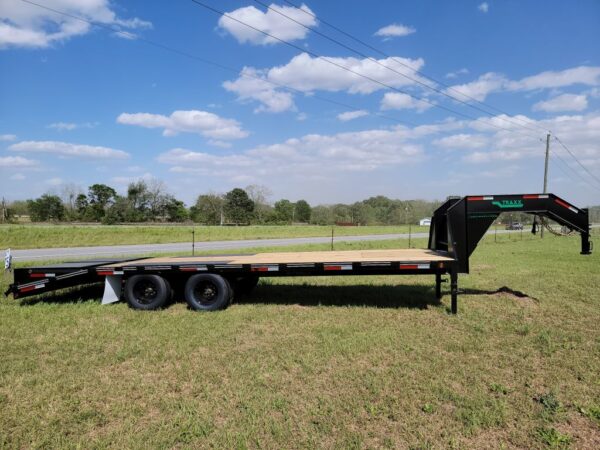 2022 Traxx 25' Gooseneck trailer (6086)